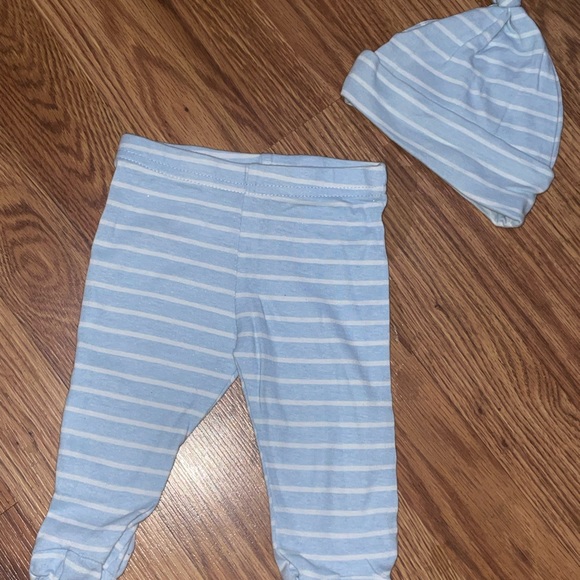 Newborn baby my first 1st Christmas Circo nighttime pants and pajama cap Gerber - Picture 4 of 5